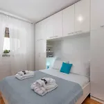 Apartman Apartment In Dramalj 5715